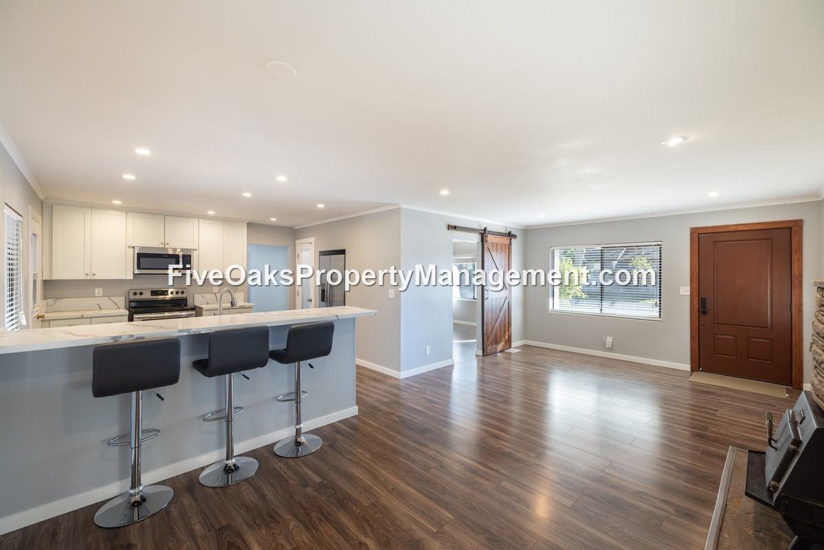 252 Folsom Rd #A - Photo 6 of 25