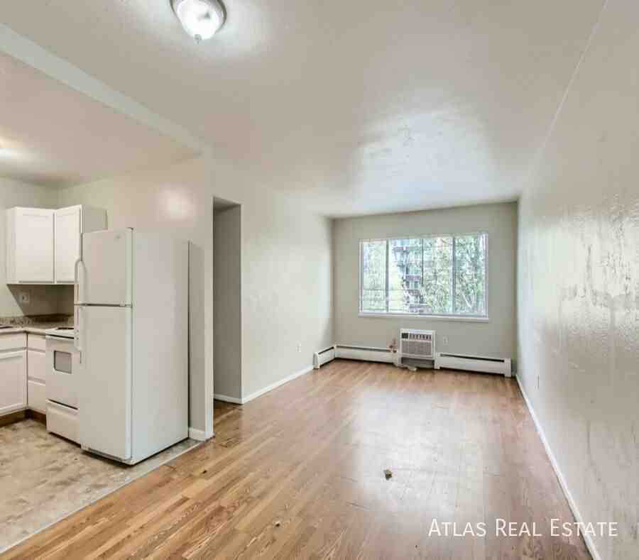 2929 W Colorado Ave #21 - Photo 4 of 11