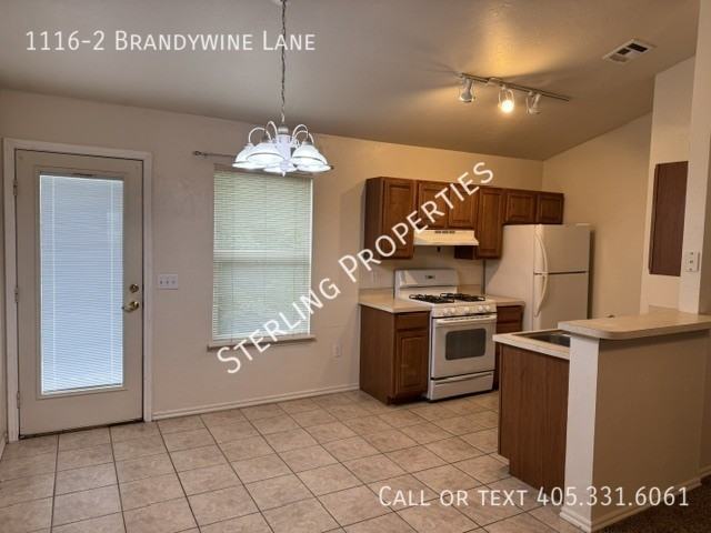 1116 Brandywine Ln Unit 2 - Photo 5 of 32