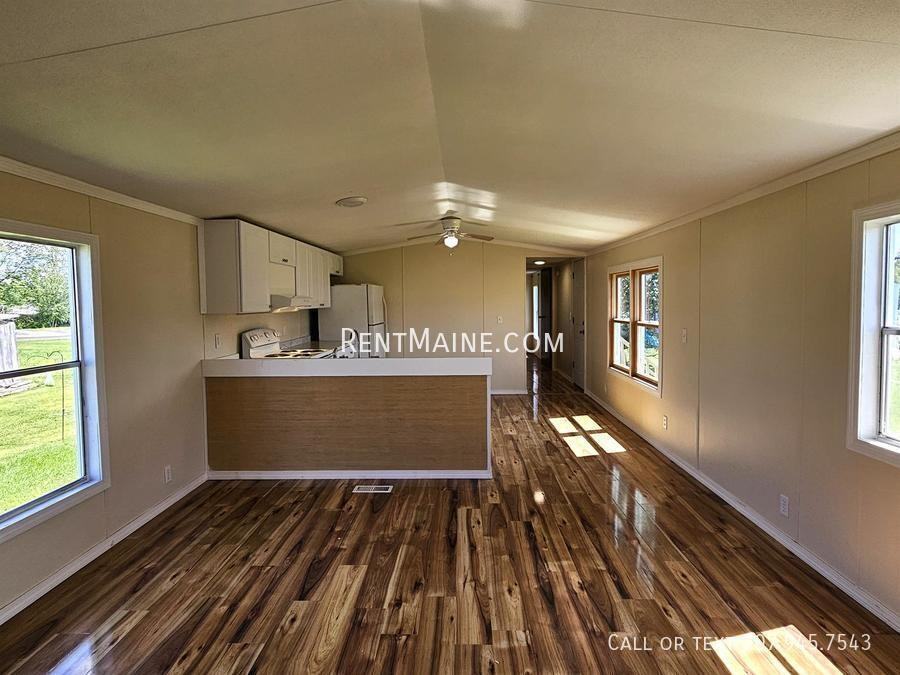 167 F St - Photo 3 of 12