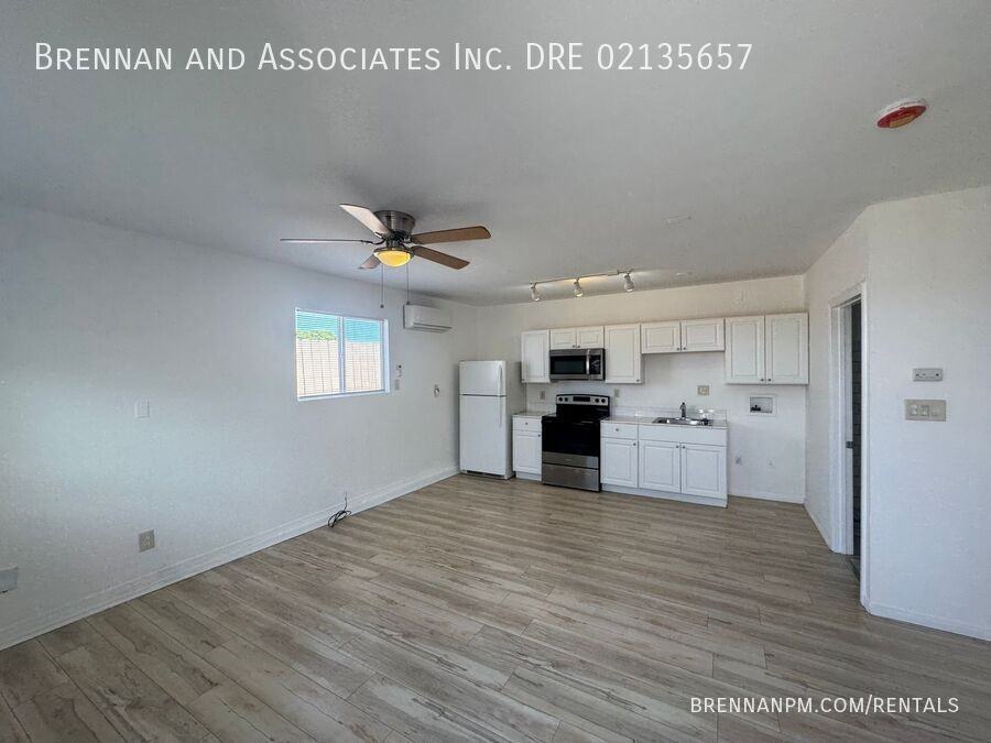 3011 Franklin Ave - Photo 4 of 11