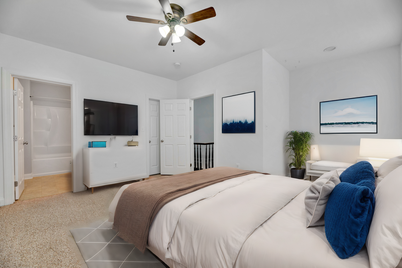 1512 U St Se - Photo 5 of 16