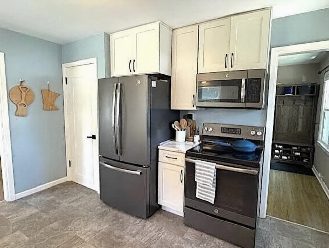 5324 Florida Ave N #NA - Photo 3 of 25