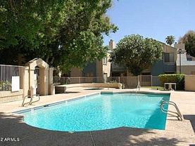 9419 N 59th Ave - Photo 1 of 1