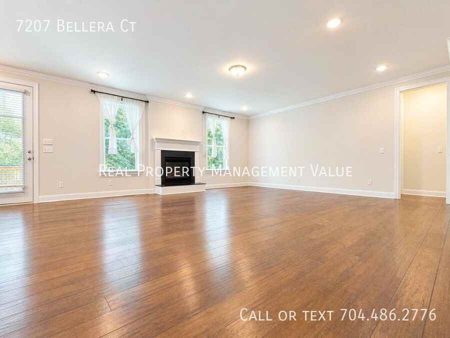 7207 Bellera Ct - Photo 7 of 50
