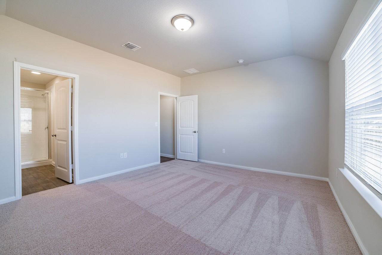14128 Macquarie Dr #NA - Photo 2 of 32