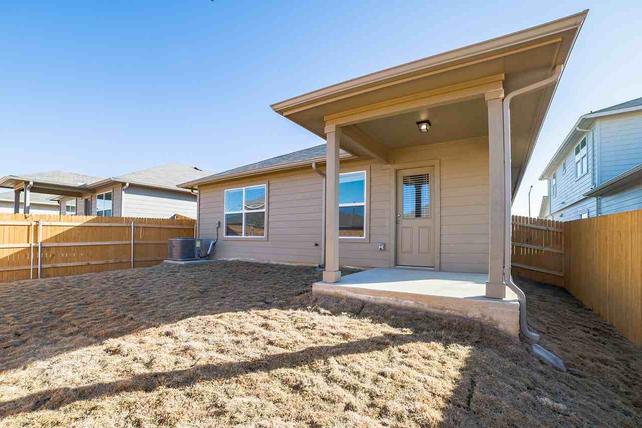 14128 Macquarie Dr #NA - Photo 5 of 32