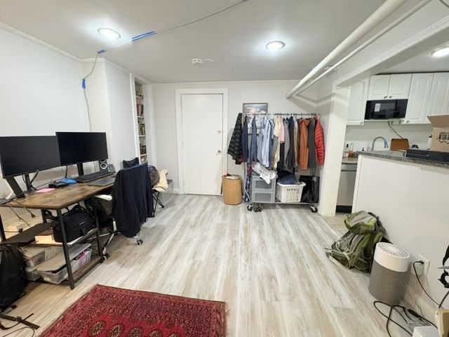 1504 Commonwealth Ave #9G - Photo 3 of 9