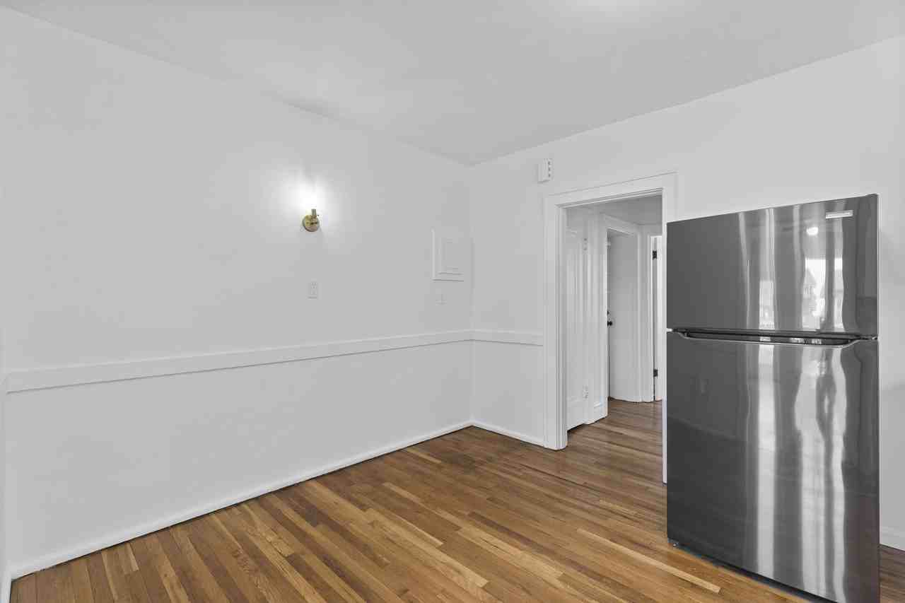 5031a Mardel Avenue., St. Louis, Mo 63109 #A - Photo 6 of 16