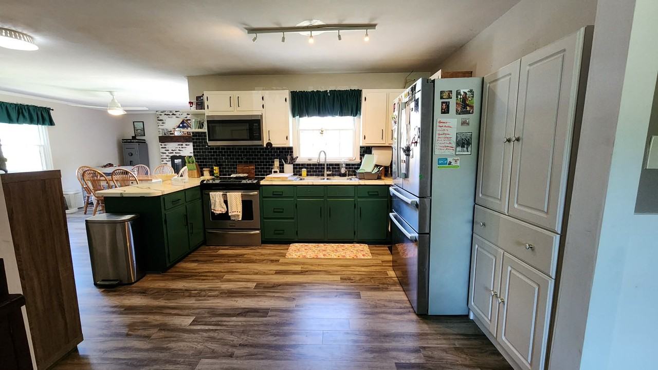 209 Dabney Dr #NA - Photo 7 of 12