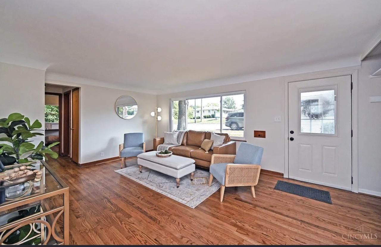 2562 Montana Ave #NA - Photo 3 of 18