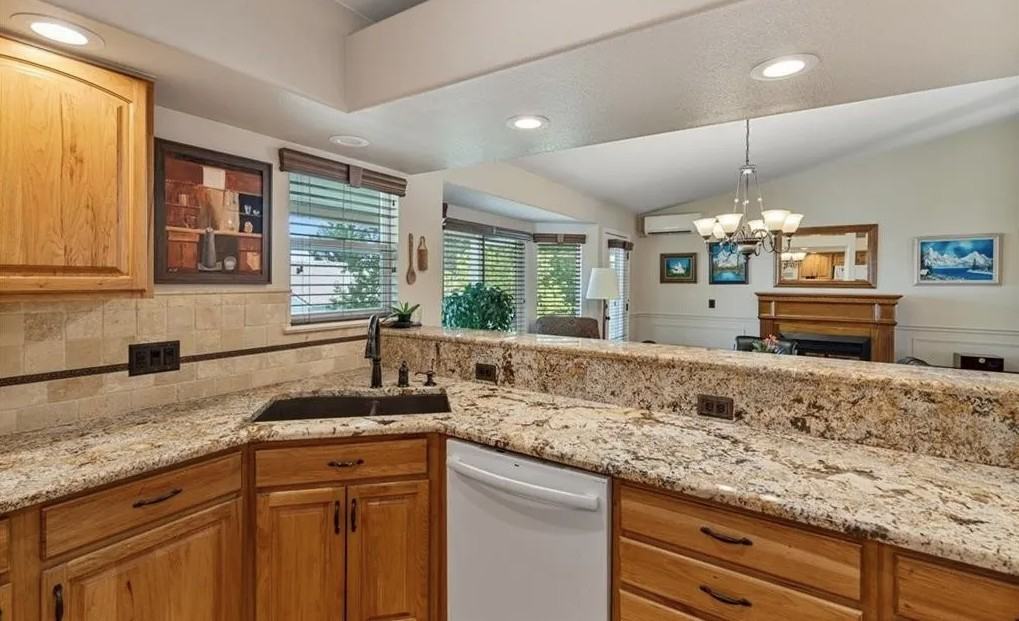152 Las Lunas St #NA - Photo 5 of 14