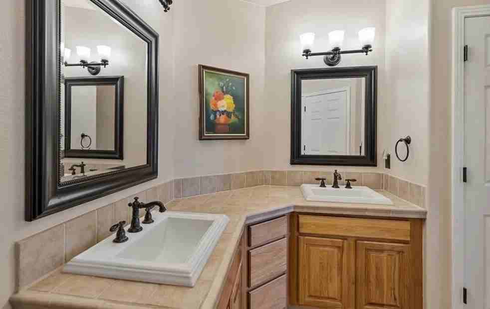 152 Las Lunas St #NA - Photo 7 of 17
