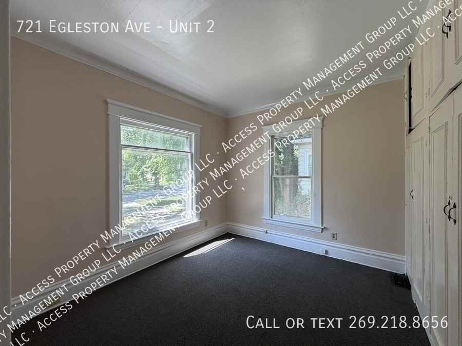 721 Egleston Ave #2 - Photo 3 of 13
