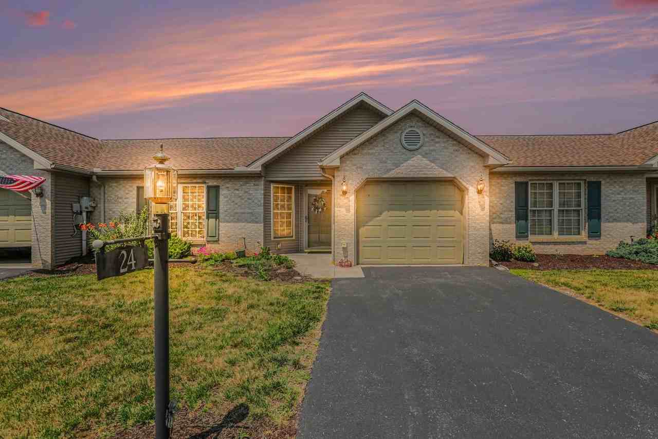 24 Mel Ron Ct