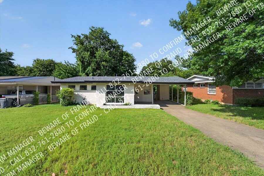 1214 Adelaide Dr - Photo 5 of 27