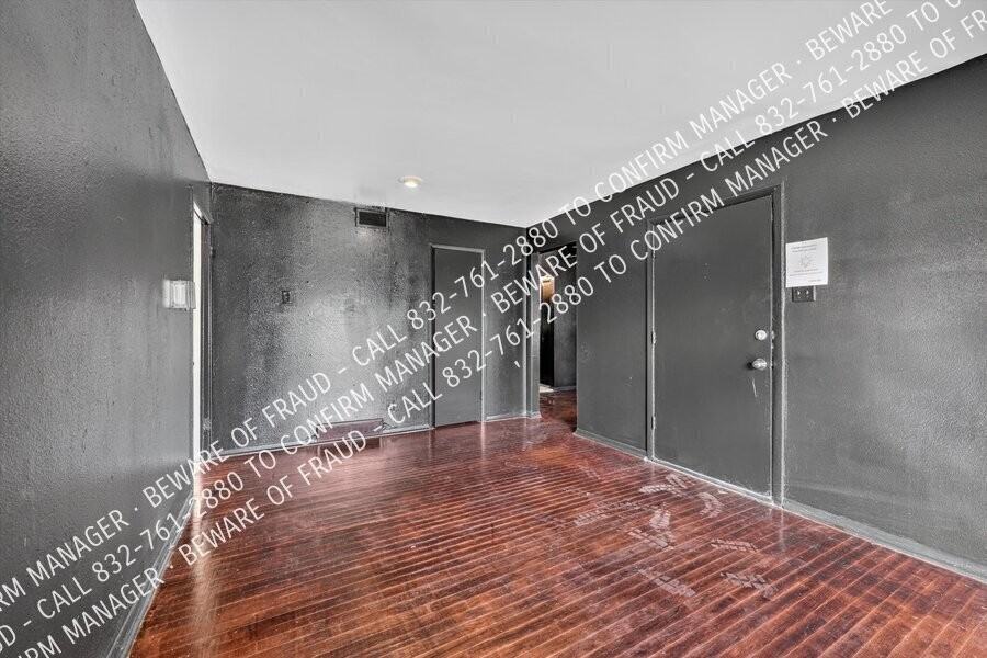 1214 Adelaide Dr - Photo 7 of 27