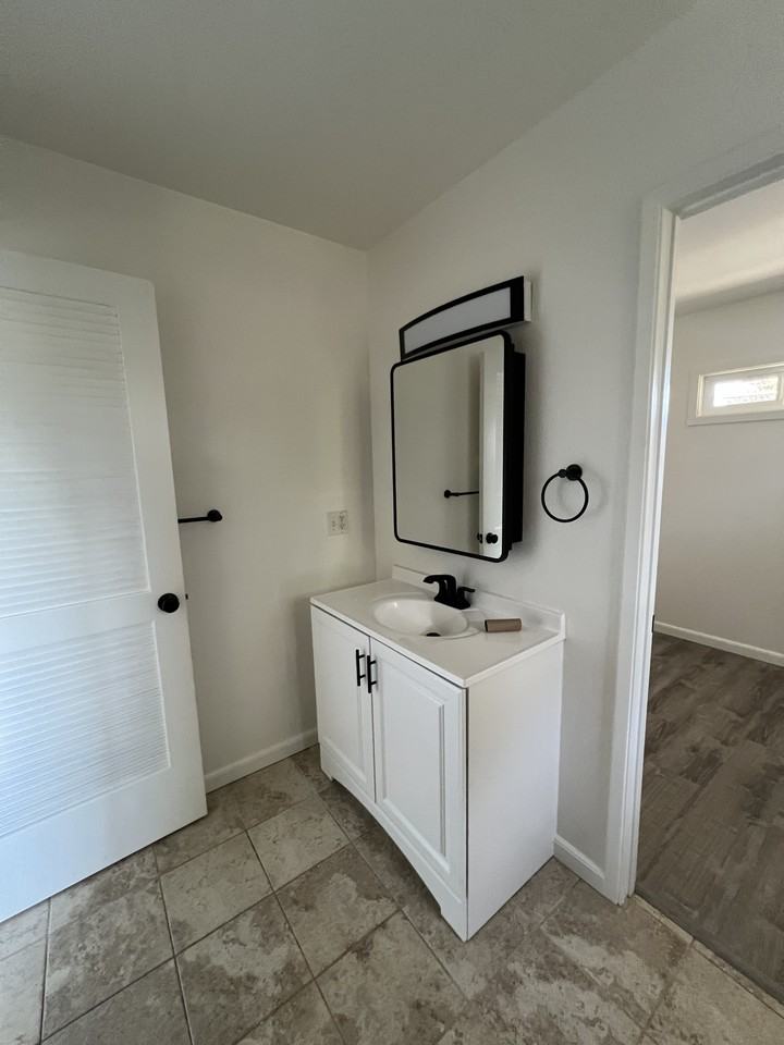 786 Akalei St #NA - Photo 5 of 20