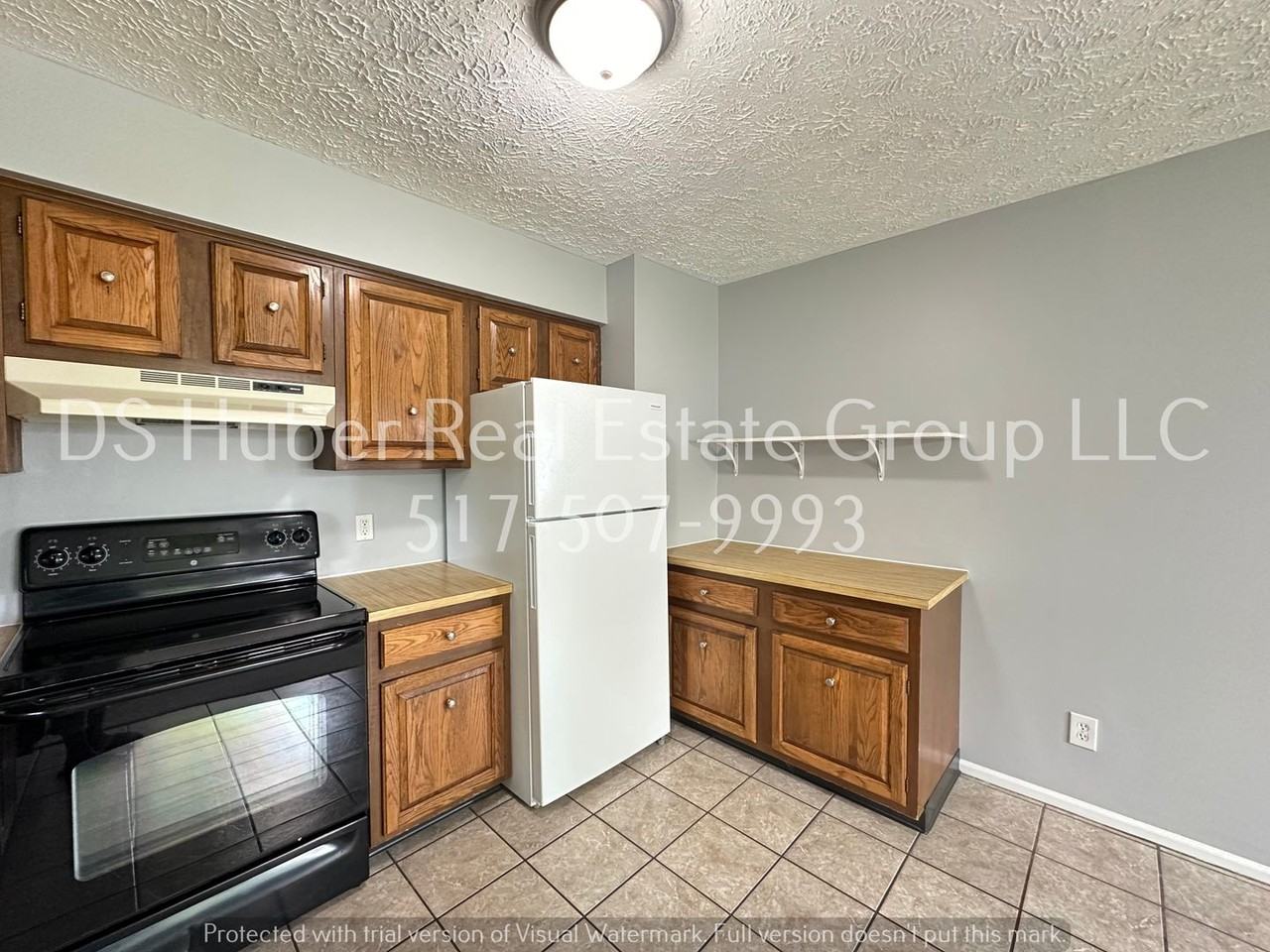 328 N Church St - Photo 5 of 13
