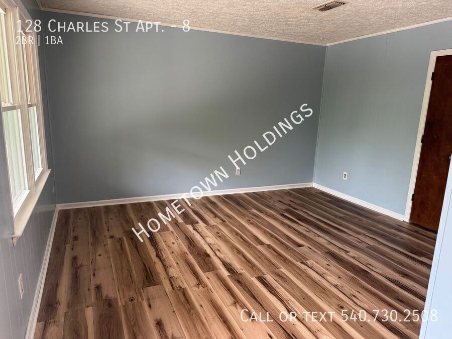 128 Charles St #8 - Photo 6 of 14
