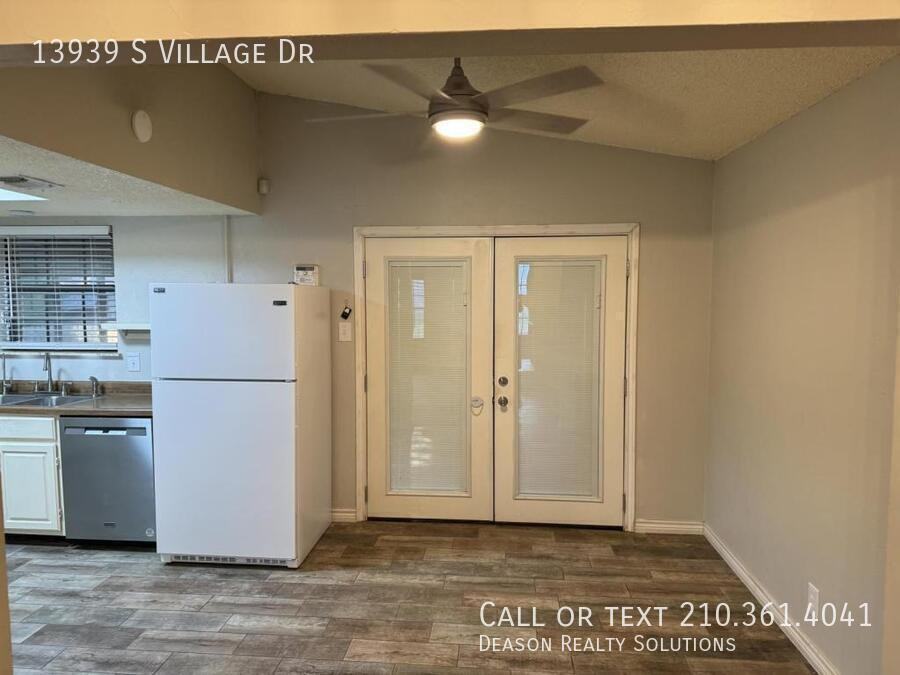 13939 S Village Dr - Photo 6 of 13