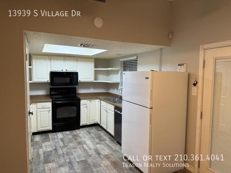 13939 S Village Dr - Photo 7 of 13
