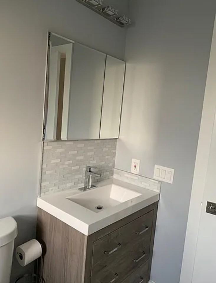 120 E Hill Rd #1stFL - Photo 6 of 18