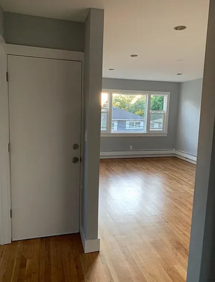 120 E Hill Rd #1stFL - Photo 7 of 18