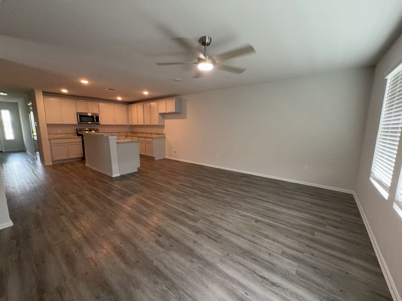 505 Hines Ave - Photo 5 of 23