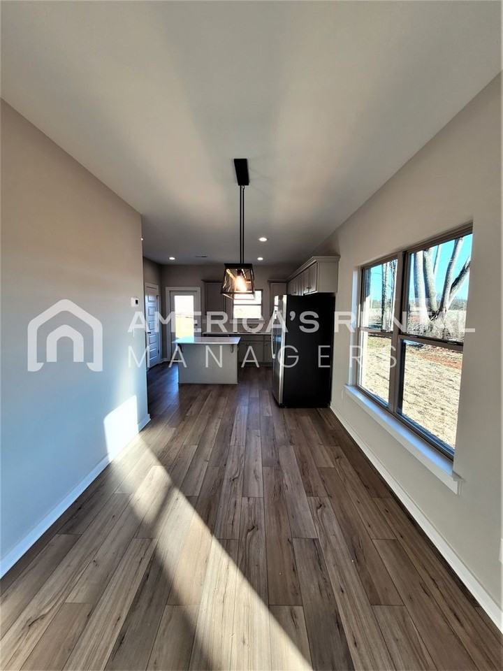 101 Flintlock Way - Photo 7 of 31