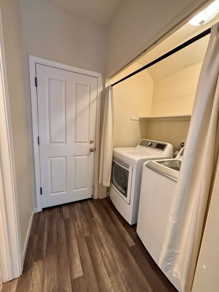 1830 Highland Way - Photo 7 of 15