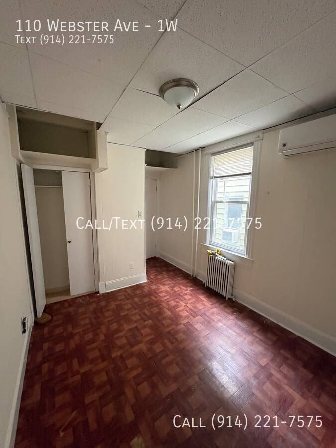 110 Webster Ave #1W - Photo 2 of 8