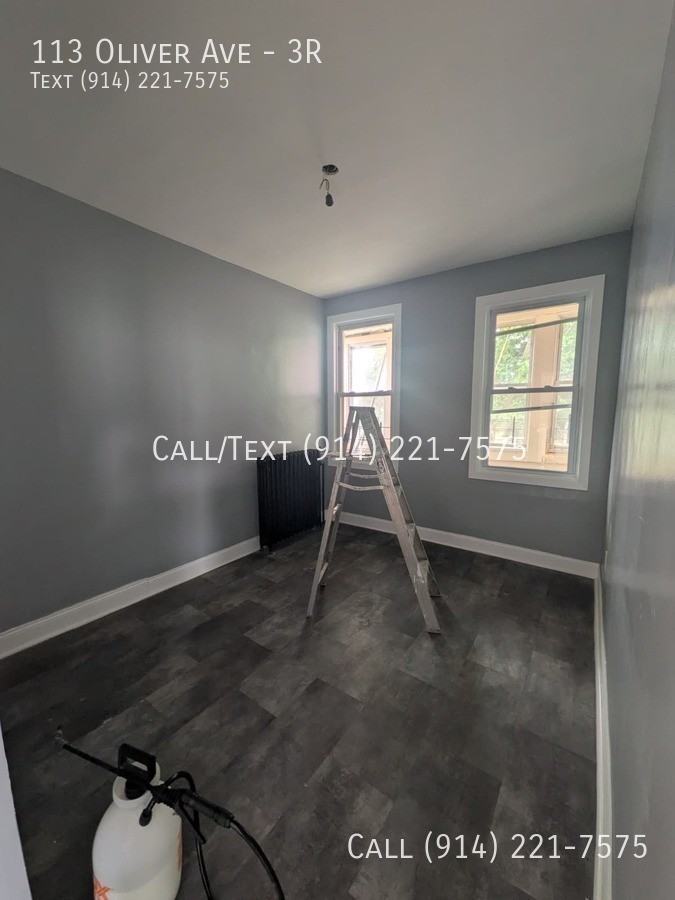 113 Oliver Ave #3R - Photo 3 of 6