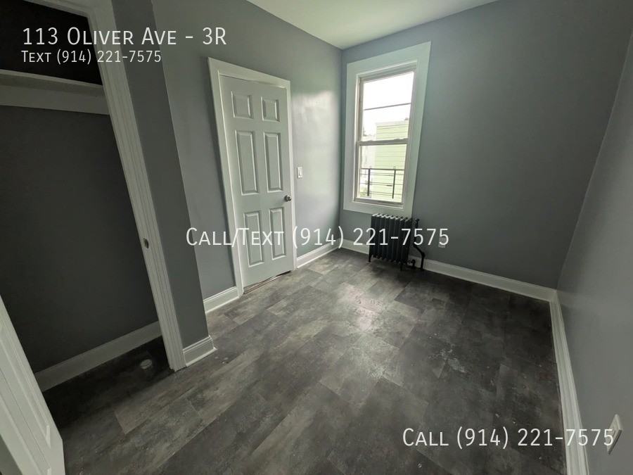 113 Oliver Ave #3R - Photo 5 of 6