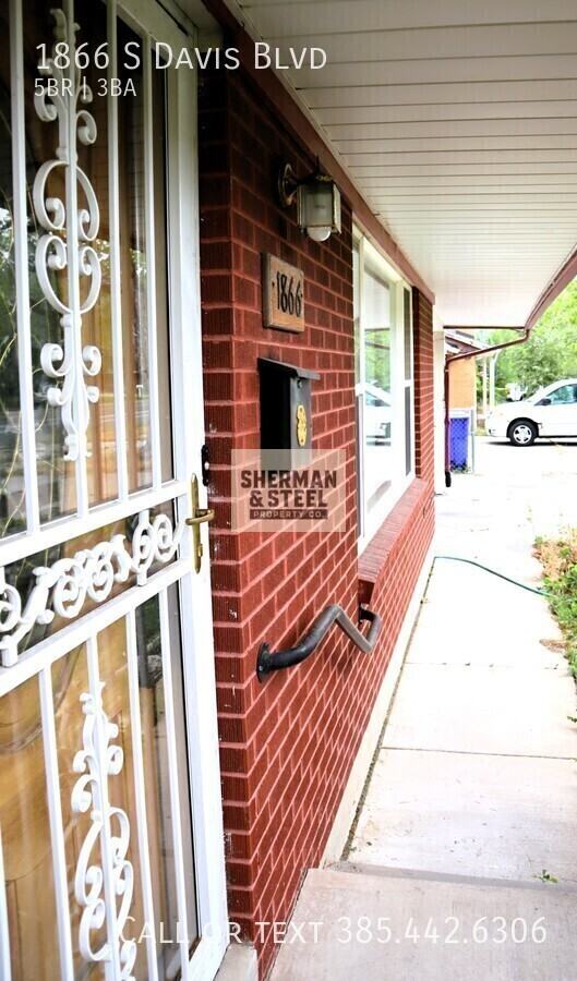 1866 S Davis Blvd - Photo 4 of 50