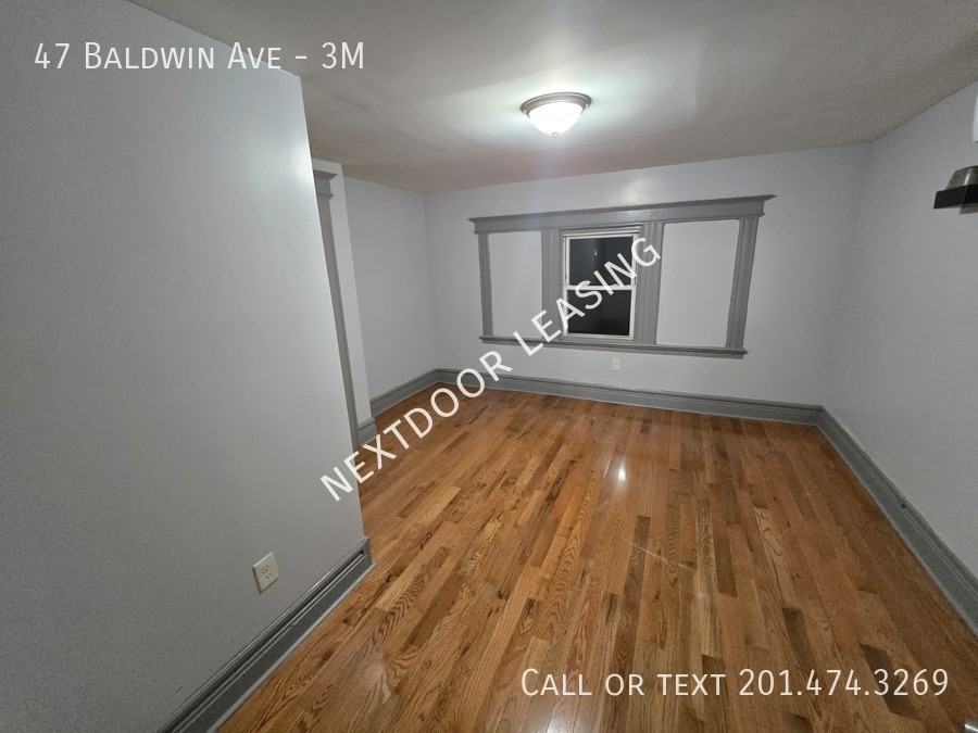 47 Baldwin Ave #3M - Photo 4 of 6