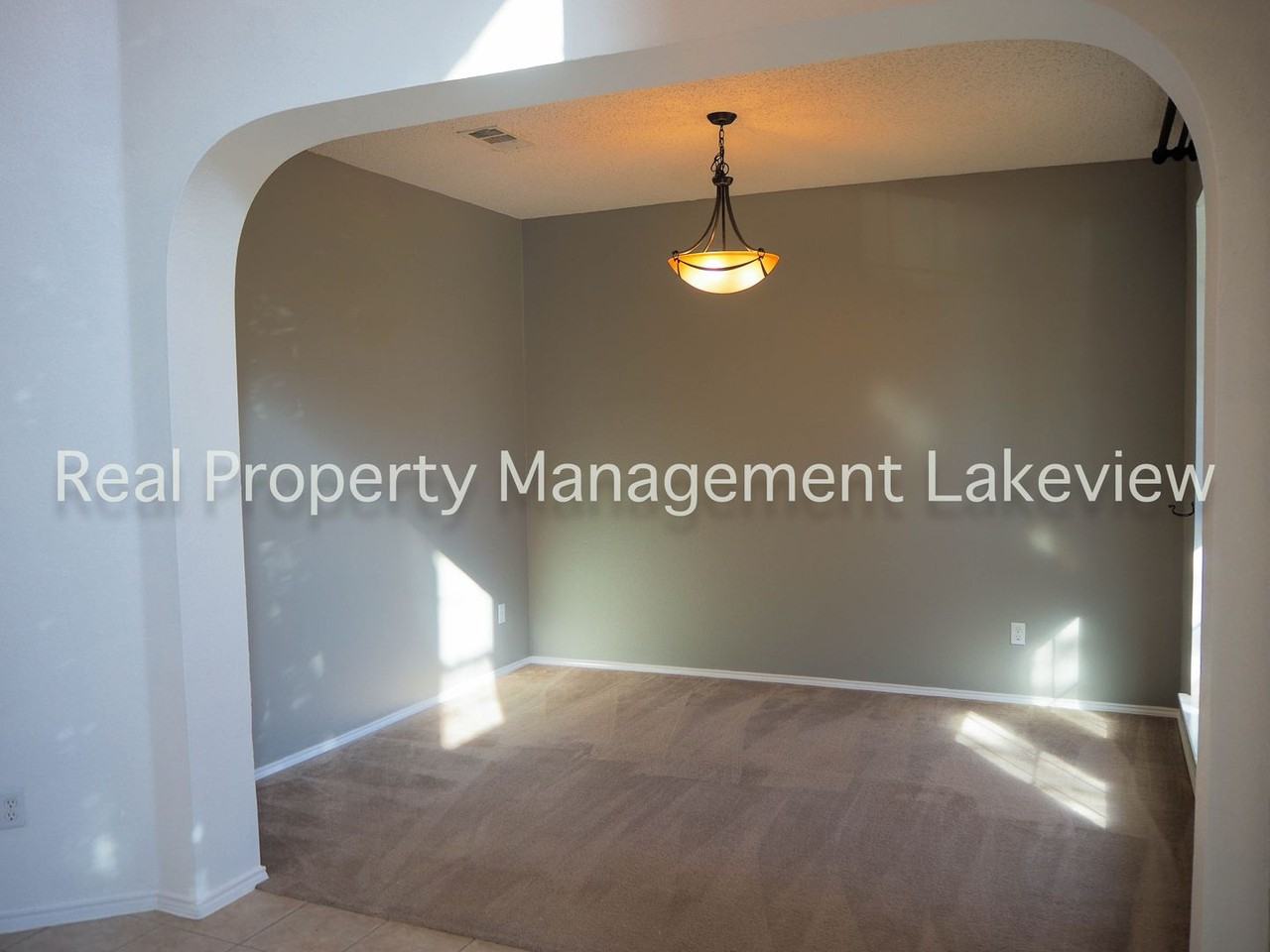 7500 Waterside Pl - Photo 6 of 45