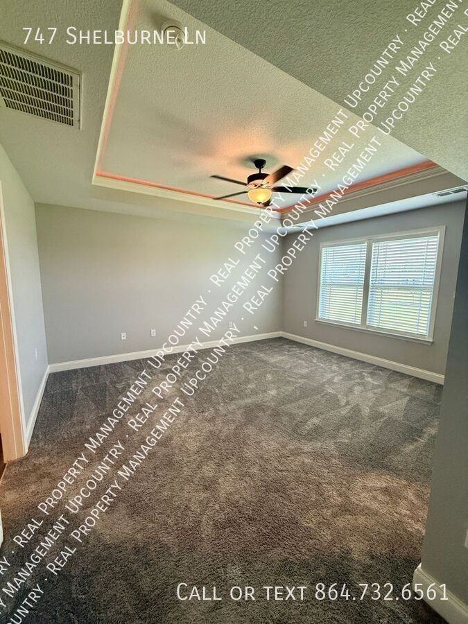 747 Shelburne Ln - Photo 6 of 18