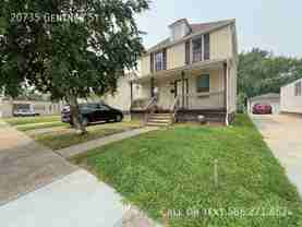 20735 Gentner St - Photo 1 of 1