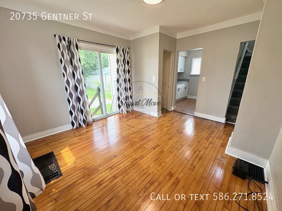 20735 Gentner St - Photo 6 of 20