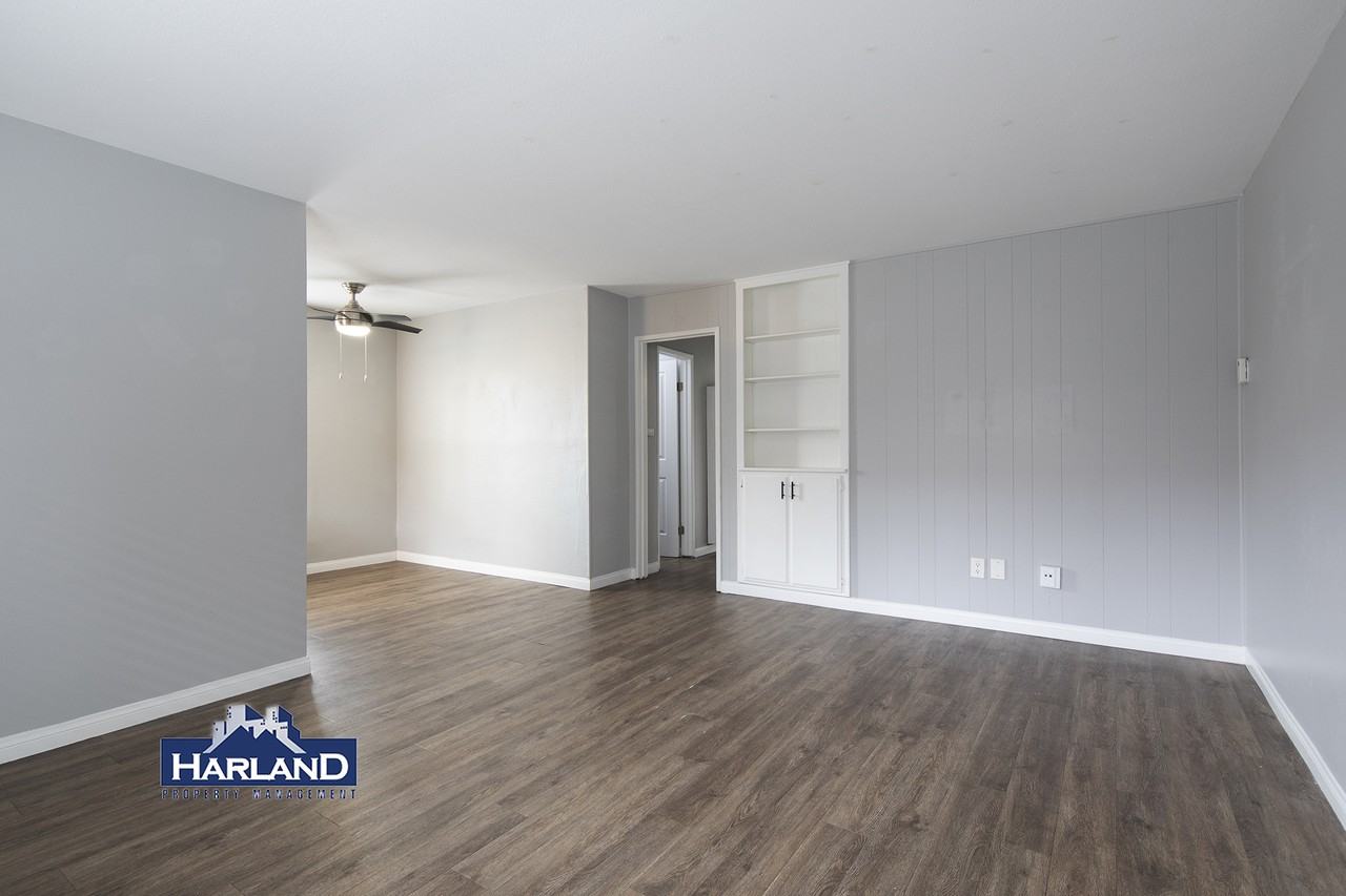 4515 Bancroft St - Photo 6 of 13