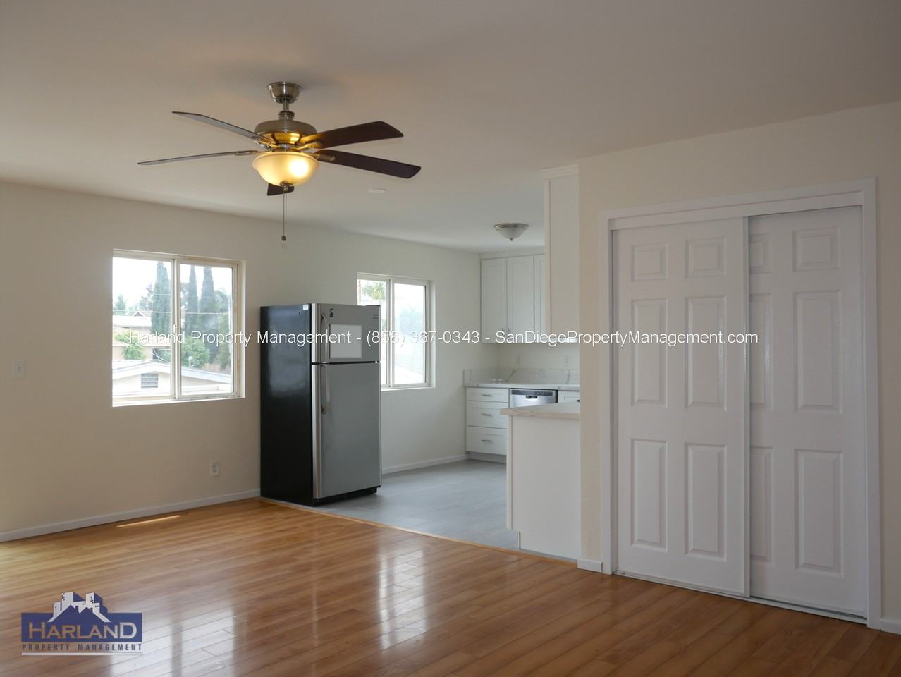 4810 68th St - Photo 4 of 9