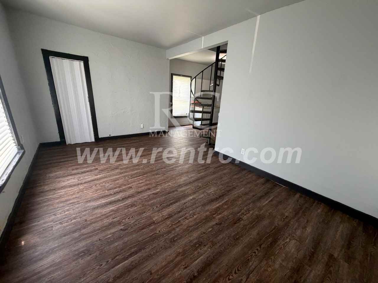10 N 1st St #S - Photo 6 of 11