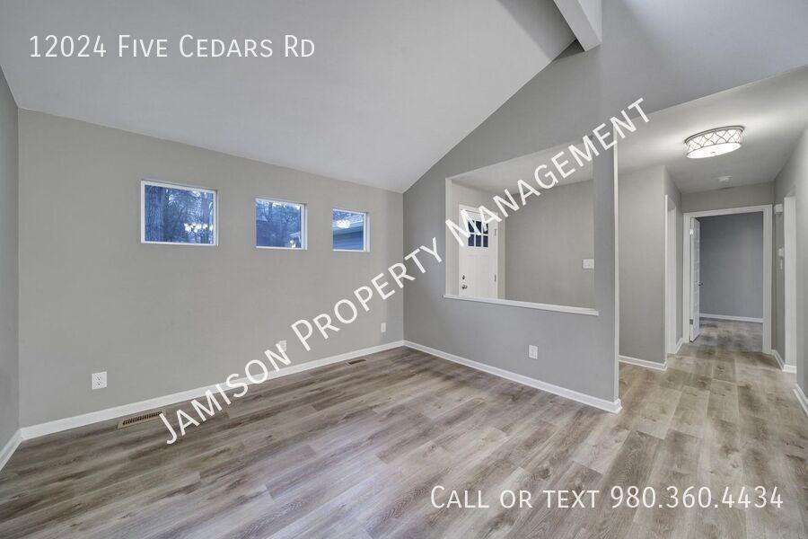 12024 Five Cedars Rd - Photo 4 of 27