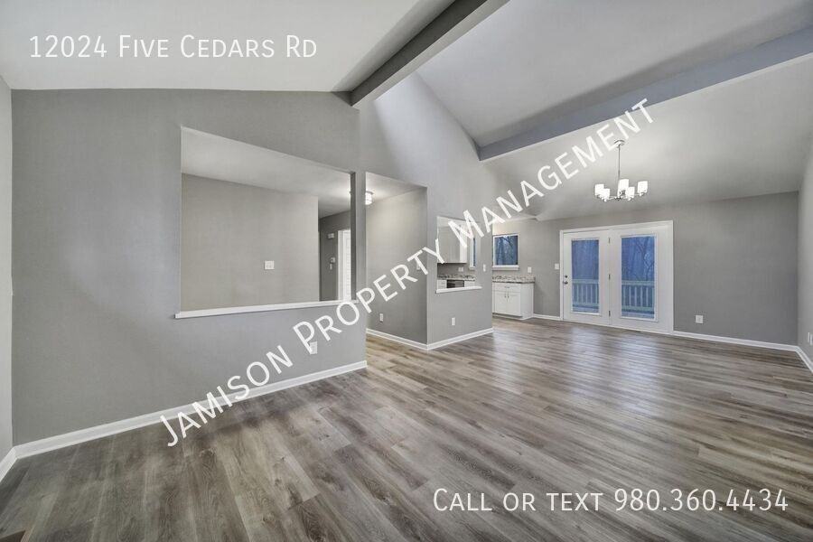 12024 Five Cedars Rd - Photo 5 of 27