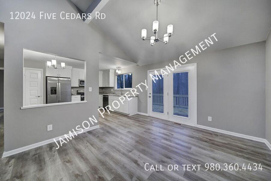 12024 Five Cedars Rd - Photo 6 of 27