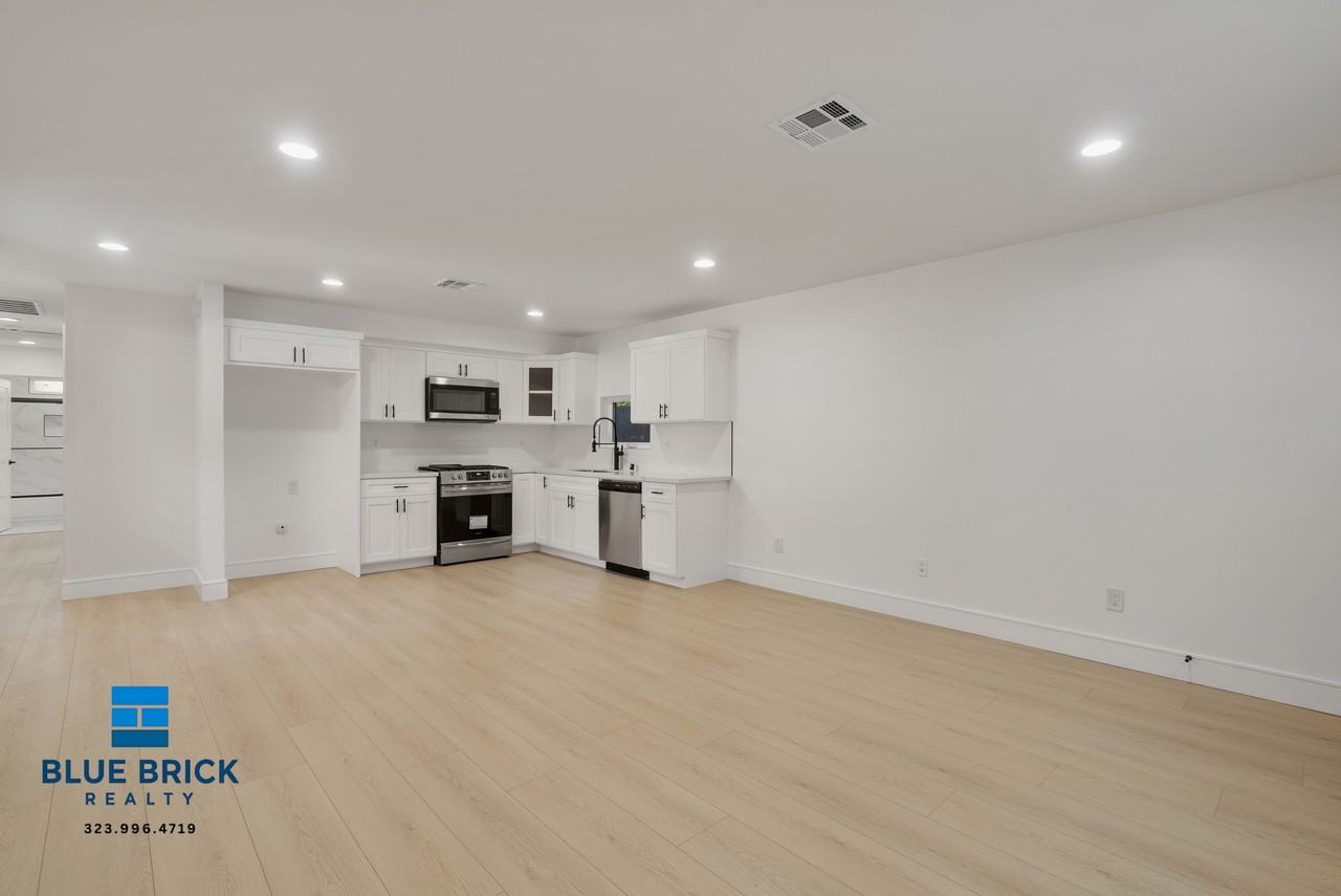 2708 S Cochran Ave #2708 - Photo 6 of 20