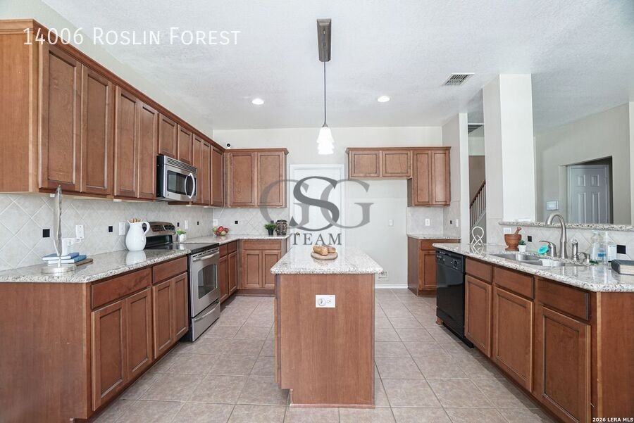 14006 Roslin Frst - Photo 5 of 25