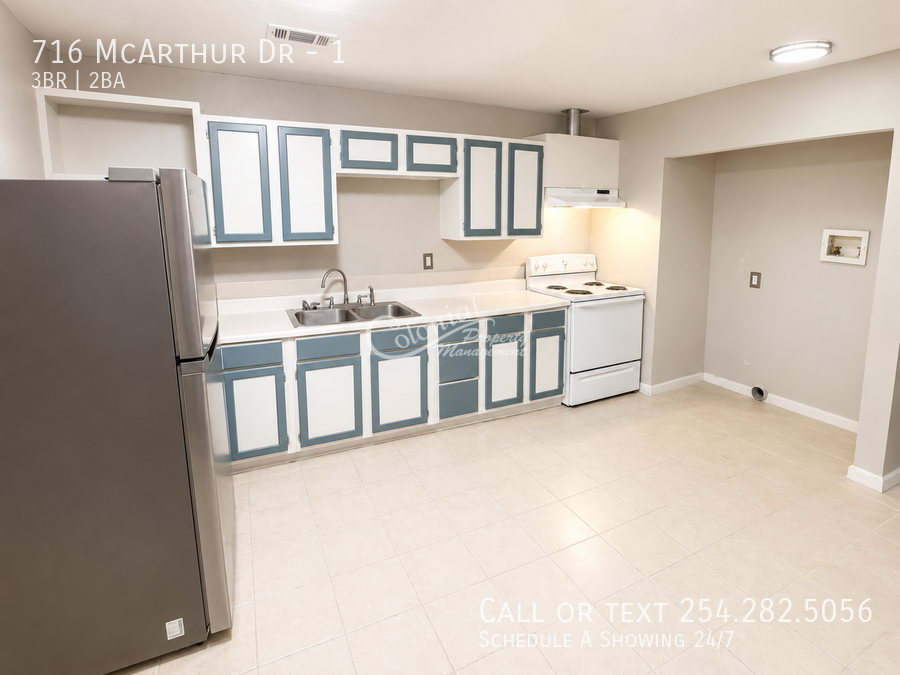 716 Mcarthur Dr #1 - Photo 3 of 8