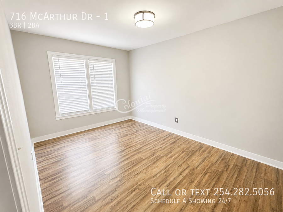 716 Mcarthur Dr #1 - Photo 4 of 8